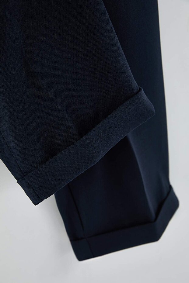 Lacivert Erkek Boyfriend Fit Kumaş Pantolon TMNAW26PL00017 - 7