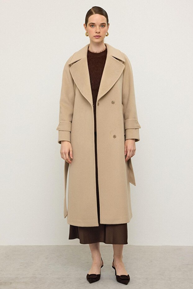 Reglan Sleeve Snap Closure Medium Length Coat Beige 3145