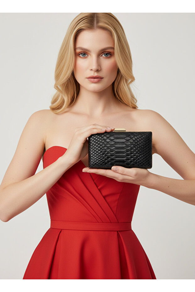 Black Color Anaconda Patterned Matte Stylish and Luxurious Women's Evening Dress Bag