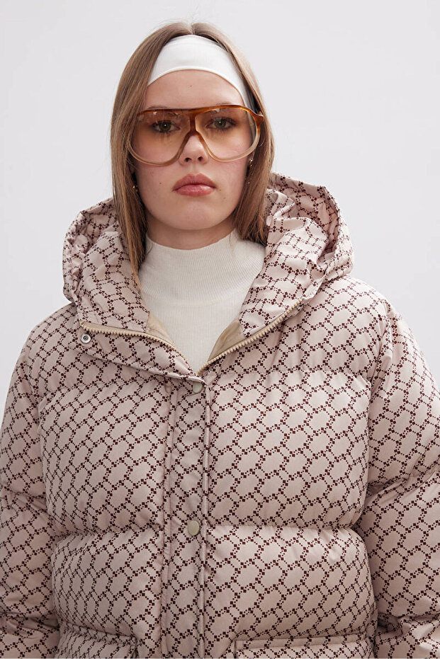 KUM MONOGRAM ŞİŞME MONT - 7