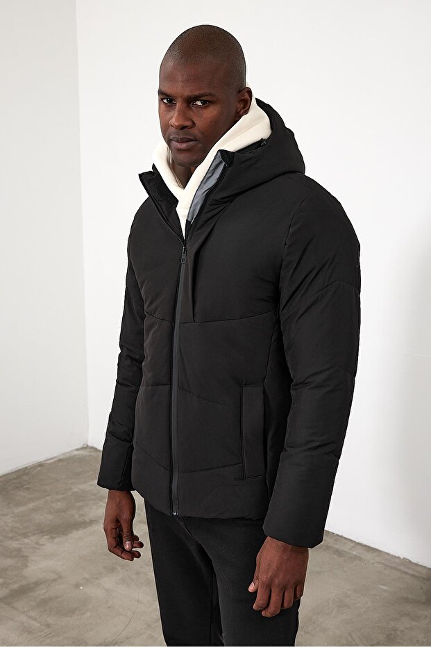 Andre Kapüşonlu Teknik Mont - Siyah - 1