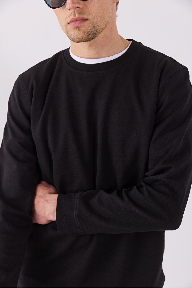 Erkek Rich Bisiklet Yaka Regular Fit Basic Sweatshirt - Siyah - 4