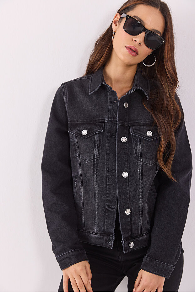 Women's Ally Black Slim Fit Jean Jacket - Black
