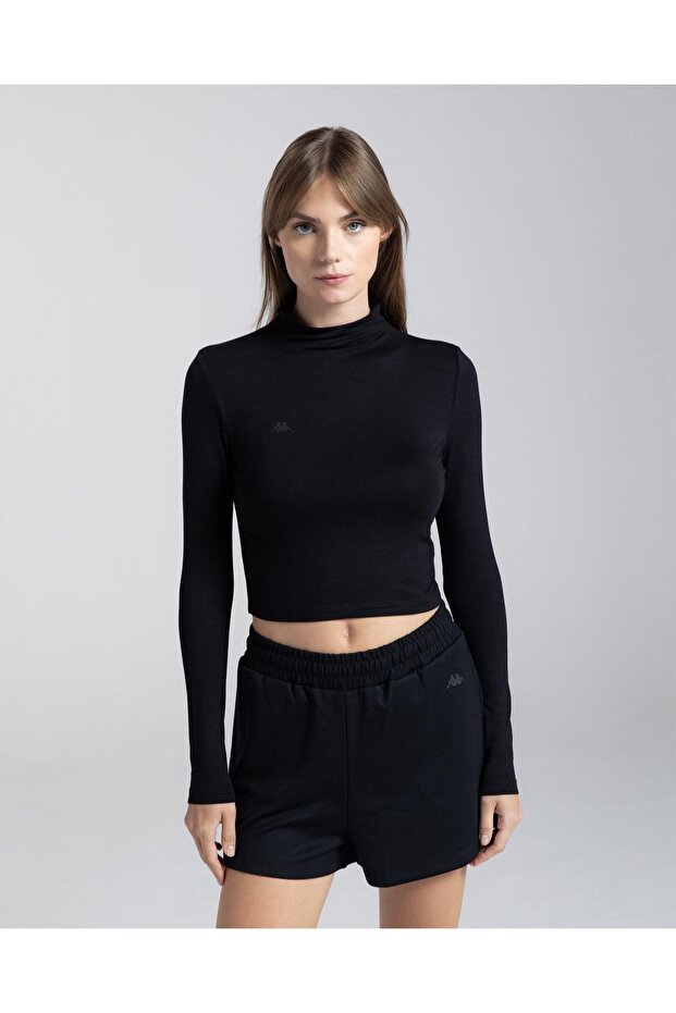 Egata Women's Black Slim T-Shirt