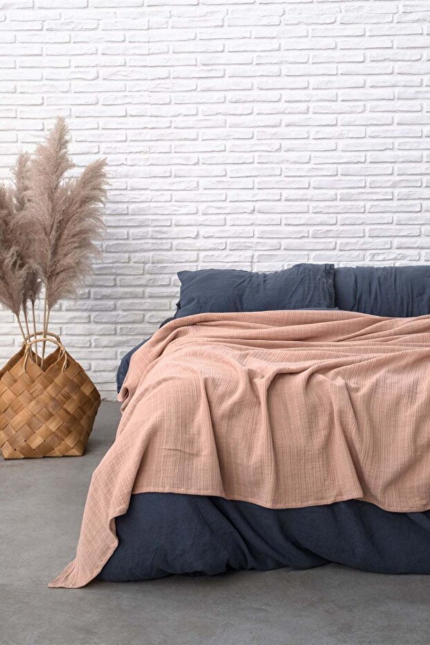 Thin Two-Layer Cotton Muslin Bedspread Pink 200X220