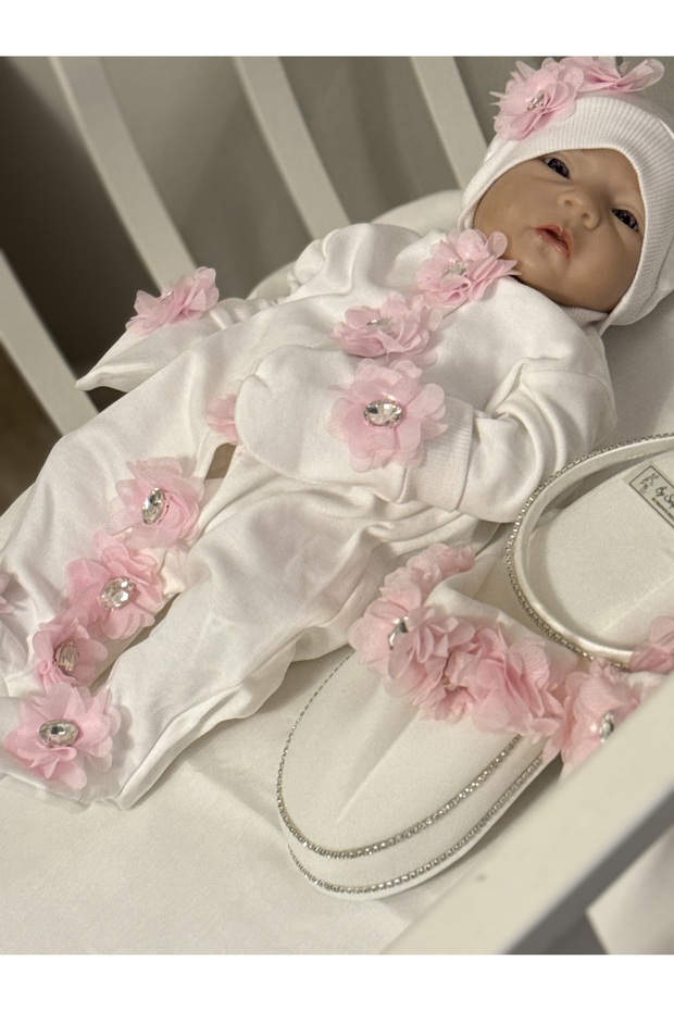 Hospital Discharge and Maternity Slippers Crown Set