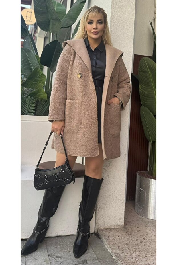 Women's Plus Size Hooded Button Detailed Pocket Lamb Coat Jacket 25031