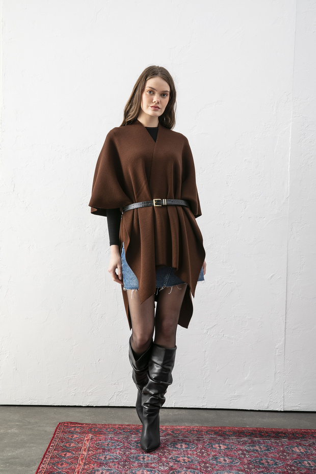 Women's Belted Knit Poncho / Cape – Stylish and Comfortable Poncho, Knit Poncho