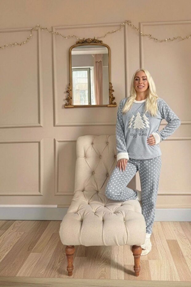 Gri Pine Tree Desenli Kadın Peluş Pijama Takımı - 5