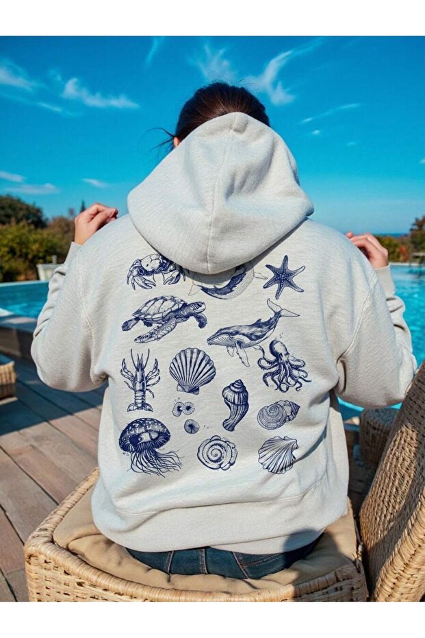 سويت شيرت هوديي مطبوع عليه 3 خيوط من Ocean Creatures للسيدات