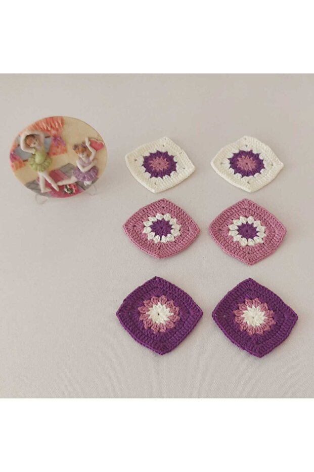 Colorful Gift Hand Knitted Cotton Square Motif 8X8 cm Pack of 60