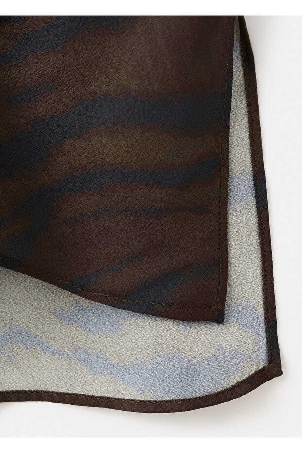 Hayvan desenli drape yaka bluz - 7