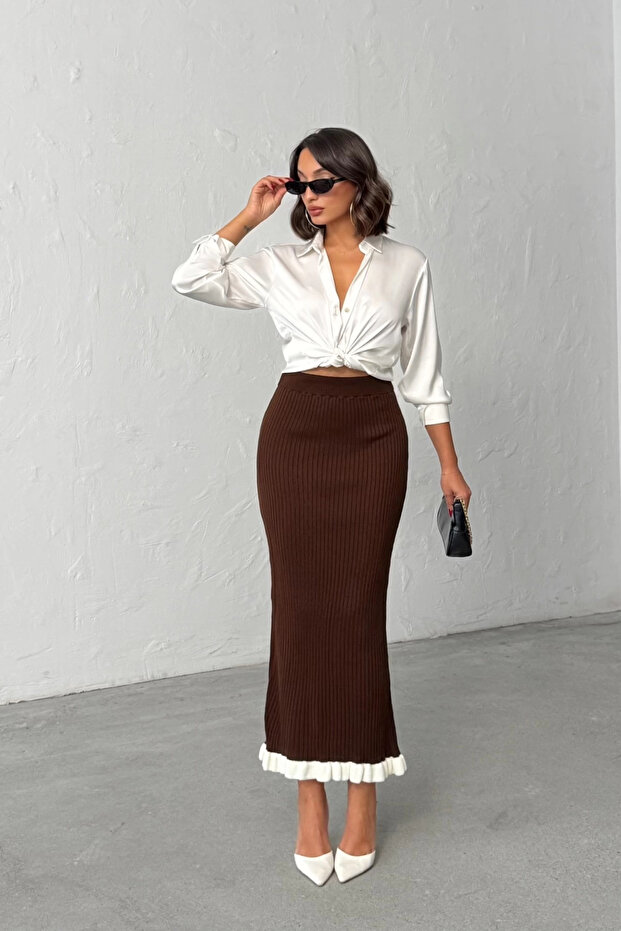 Women's Brown Corded Elegant Knitwear Skirt (Size S/M)