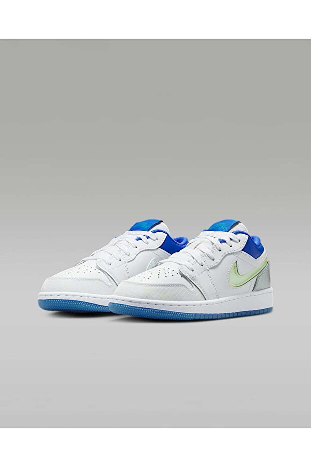 حذاء رياضي Air Jordan 1 Low للجنسين باللون الأبيض (أزرق رياضي)