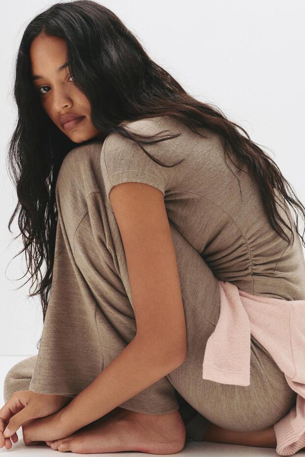 Soft touch T-shirt with side gather - 1