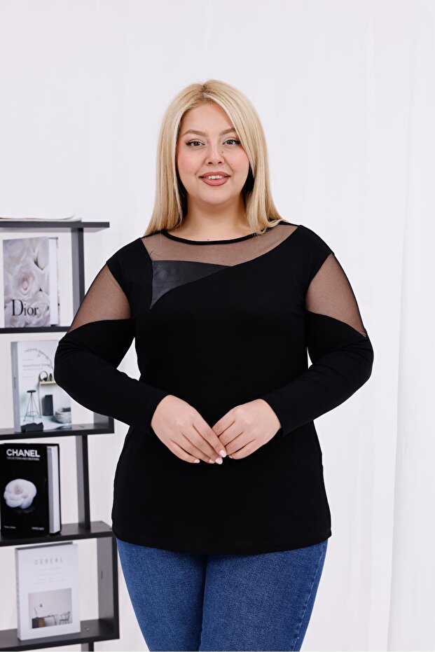 Plus Size Tulle Detailed Strawberry Fabric Blouse