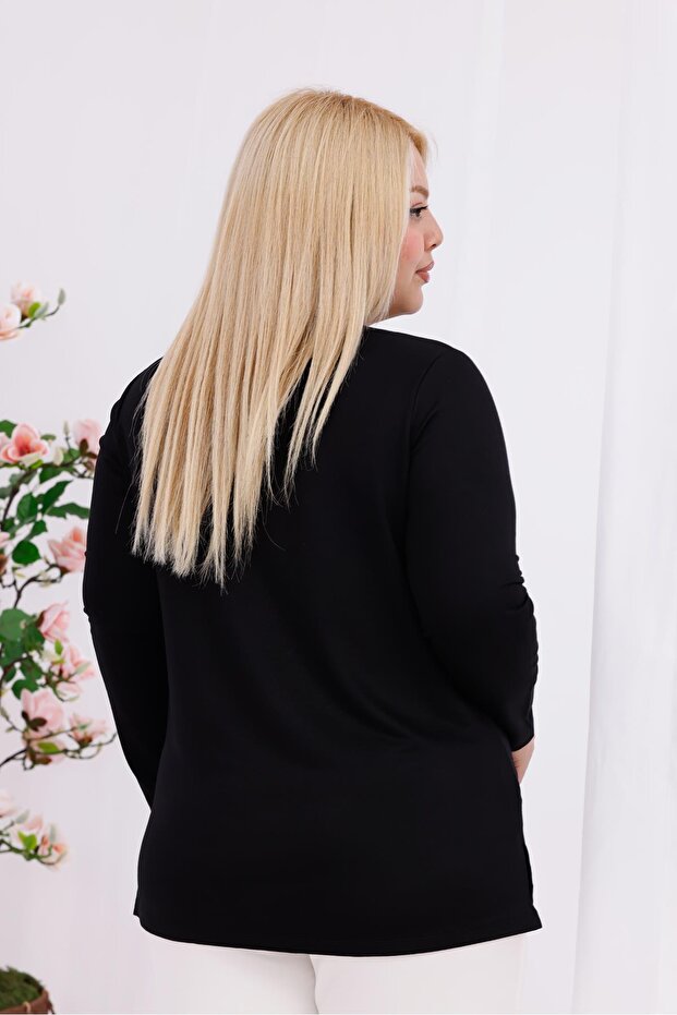 بلوزة منقوشة بالزهور مقاس كبير - 8