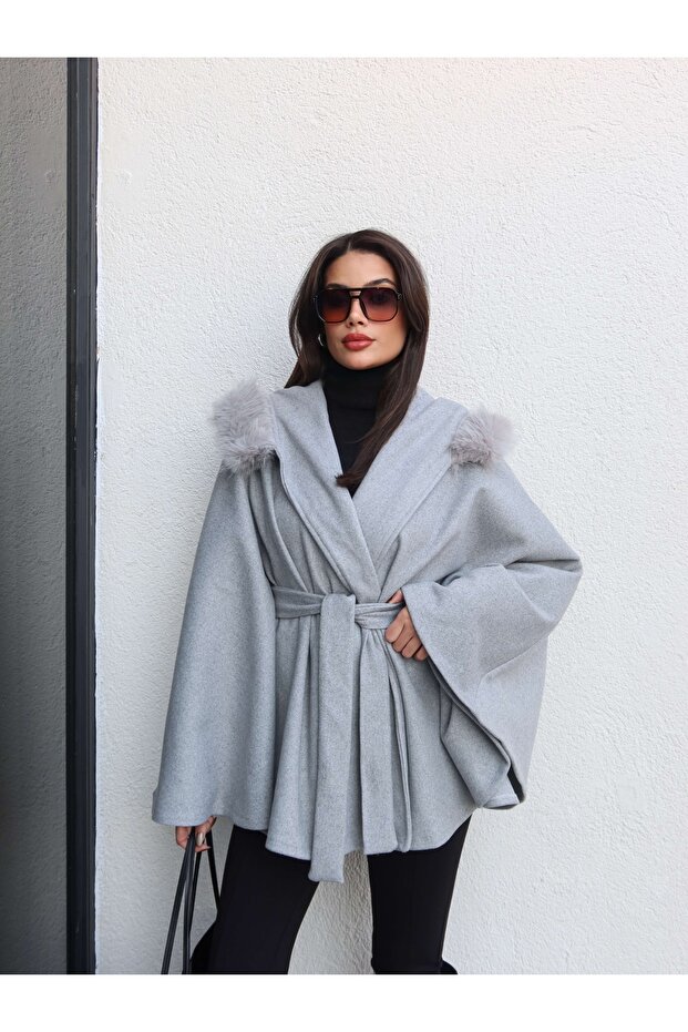Kürk Kapüşonlu Panço - 2