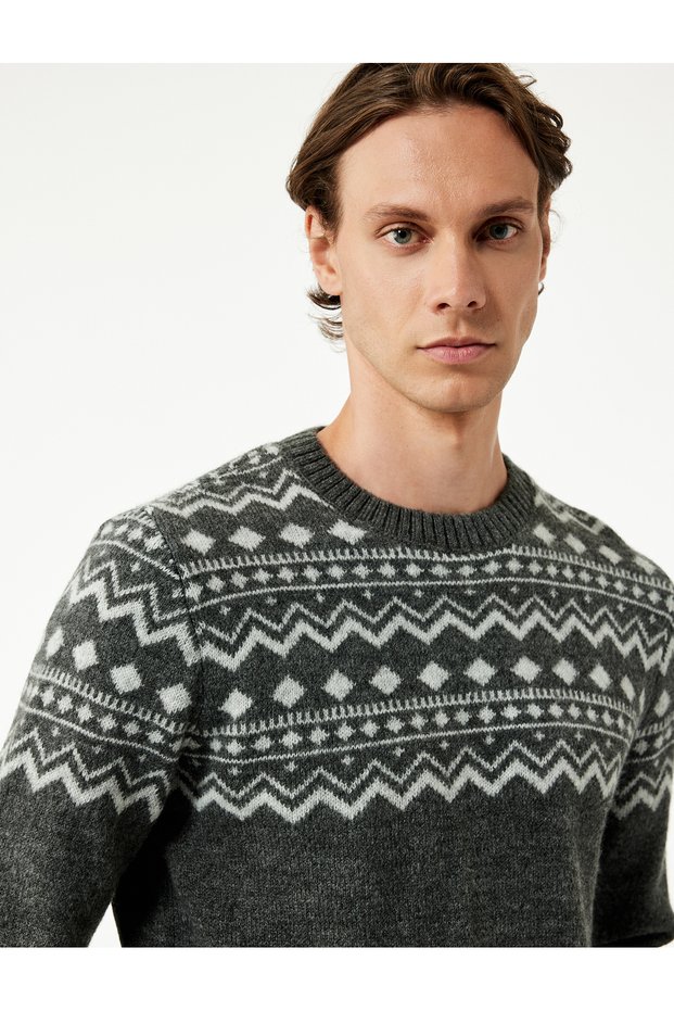 Long Sleeve Crew Neck Patterned Winter Knitwear Sweater