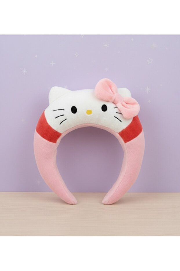 Hello Kitty Designed Plush Crown Special Series Cute High-Quality Gift Crowns 1 Piece