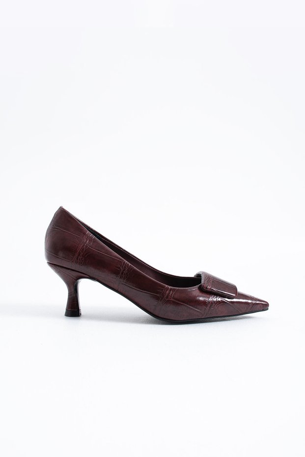 Zelia Women's Stiletto Short Heeled Shoes Burgundy Crocodile