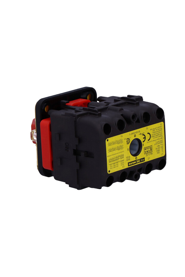 Cam switch 01 16A 3P panel mounted, small red knob, 1 x padlock IP55 - 4