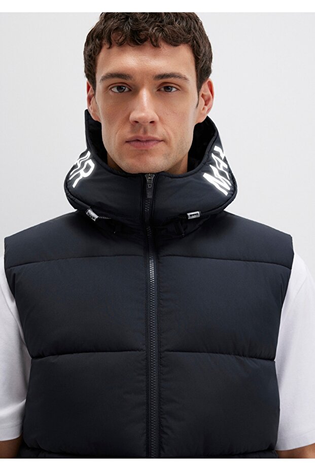 kapüşonlu regular fit şişme yelek - 3