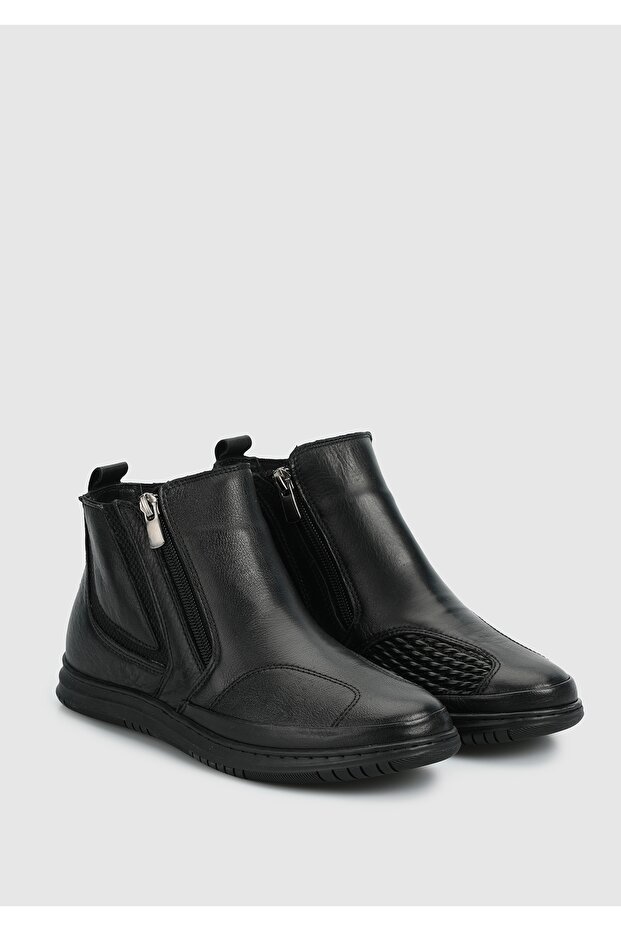 Siyah Deri Kadın Bot - 2