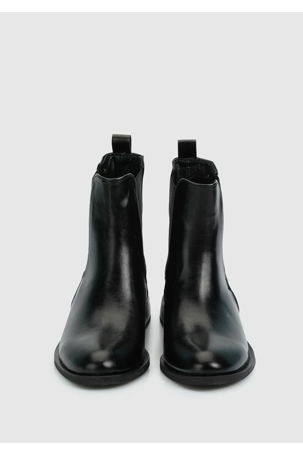 Siyah Kadın Bot - 3