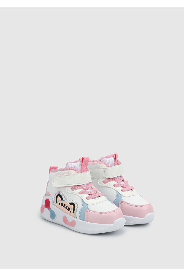 Beyaz Kız Çocuk Bot - 2