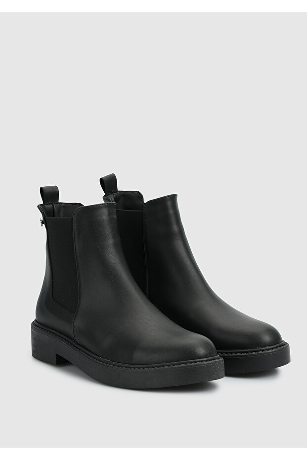 Siyah Kadın Bot - 2