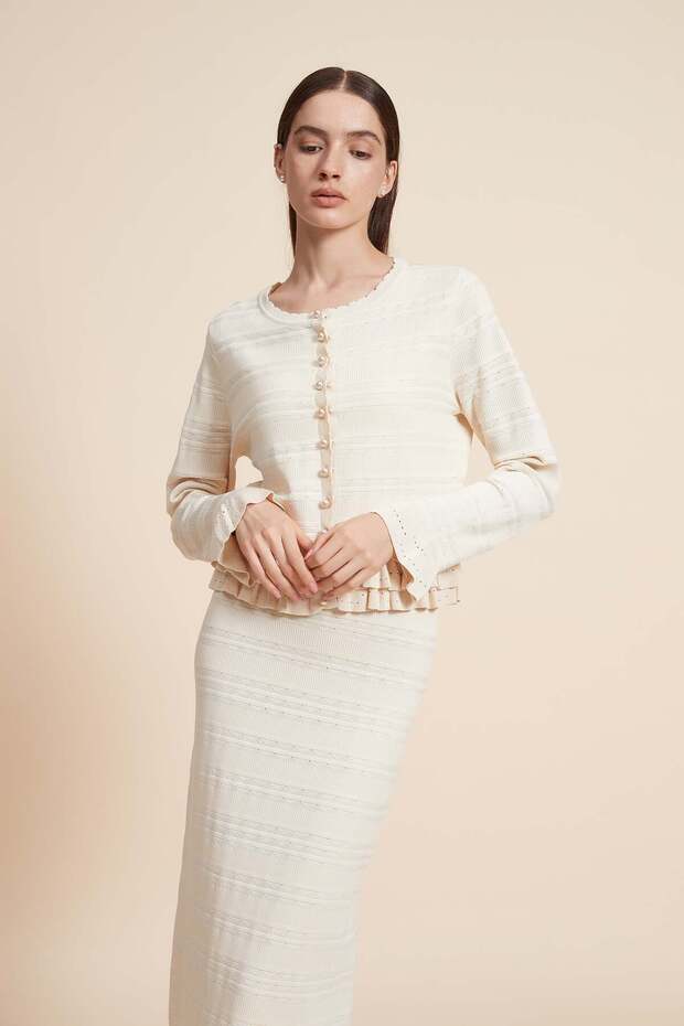 بلوزة بأكمام طويلة وأزرار أمامية - 2