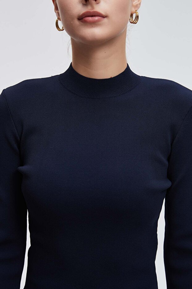 High Neck Long Sleeve Solid Blouse - 5