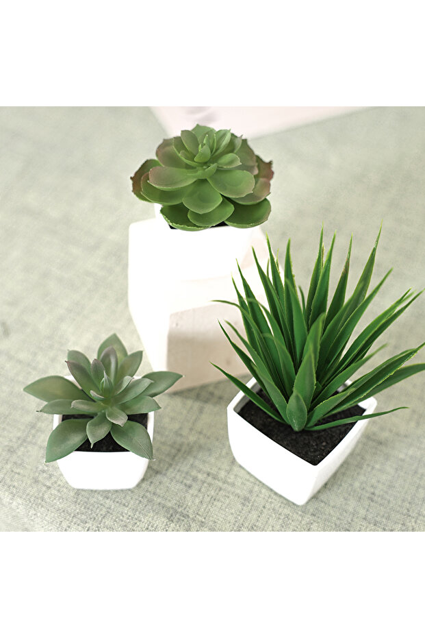 S 23127ZH3 3PCS Artificial Evergreen Plant Bonsai, Suitable For Home, Restaurant, Office, Desktop, A