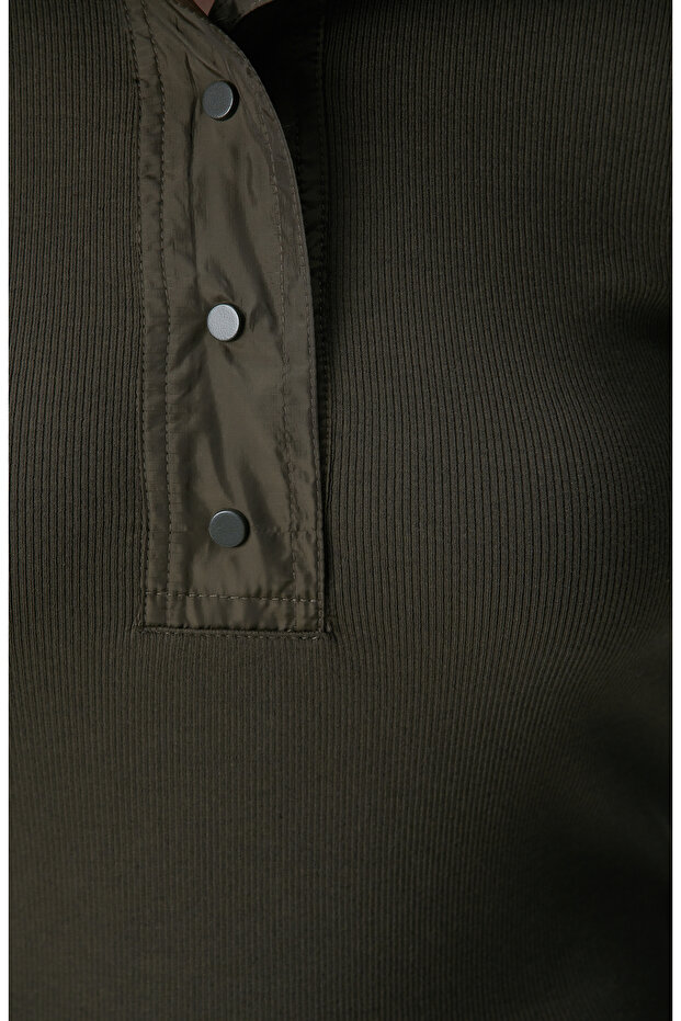 N-Tech Haki T-shirt - 6