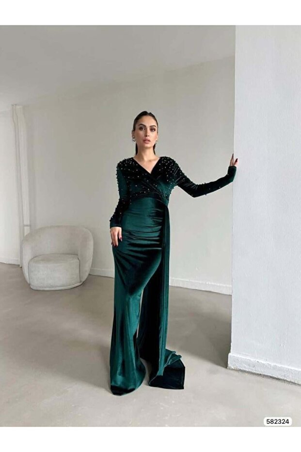 Velvet Stretch Fabric Double Breasted Neckline Front Sleeve Pearl Detailing Tailored Evening Dress 582324 Emerald