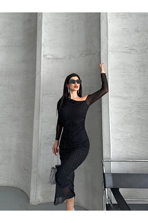 Women's Off-Shoulder Rhinestone Tulle Midi Dress