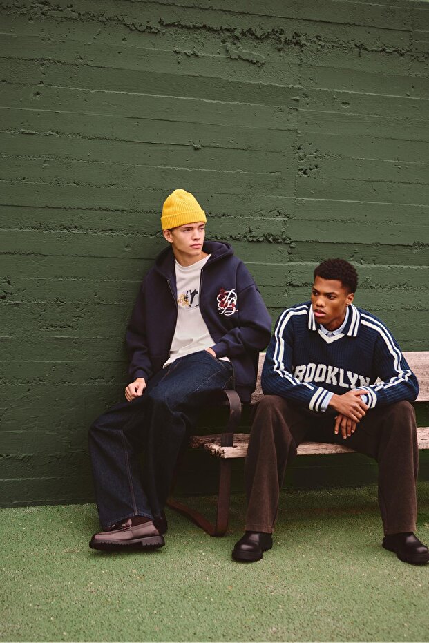 İşlemeli fermuarlı kapüşonlu sweatshirt - 1