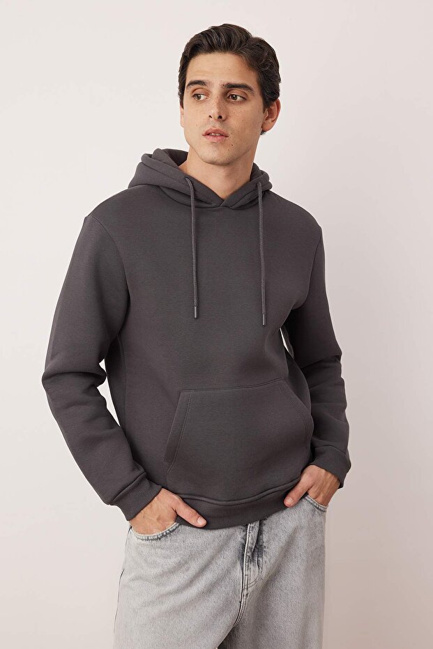 Antrasit Regular/Normal Kesim Kapüşonlu İçi Polar/Sıcak Tutan Sweatshirt TMNAW20SW0163 - 1