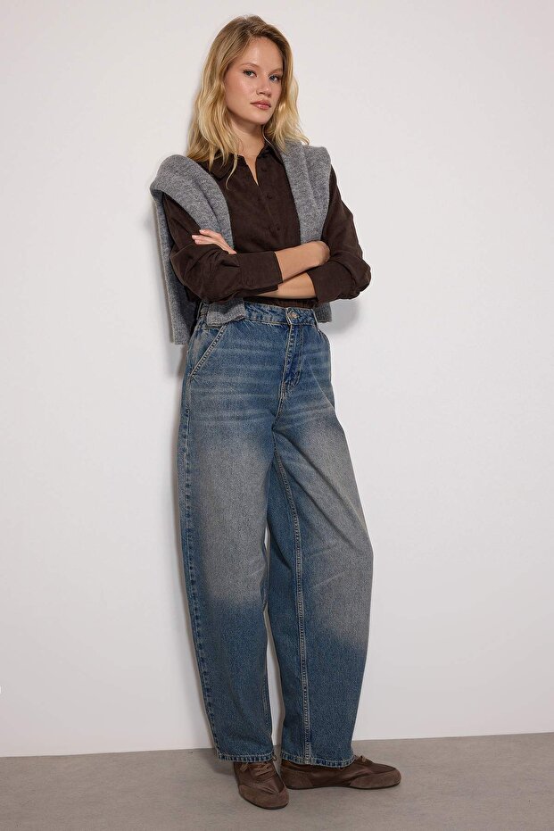 Koyu Mavi Soluk Efektli Vintage Düşük Bel Skater Baggy Jeans TWOSS24JE00052 - 2