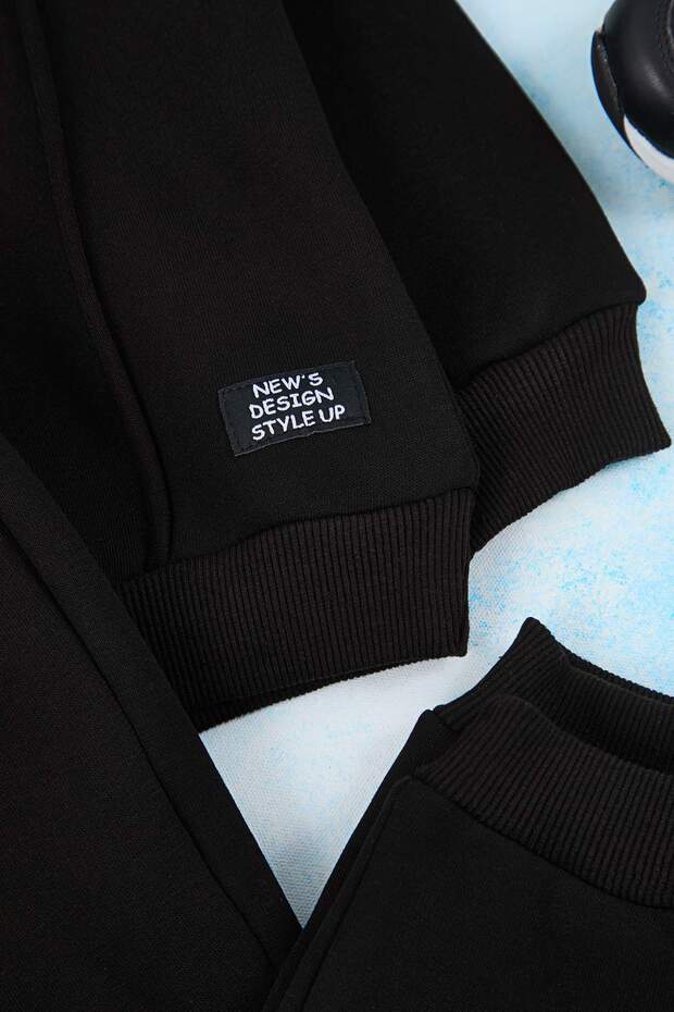 Siyah Pamuklu Şardonlu Kapüşonlu Örme Erkek Çocuk Sweatshirt ve Eşofman Alt-Üst Takım TKDAW25AU00058 - 3