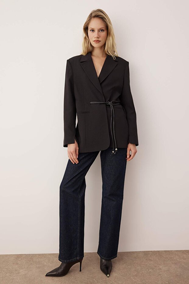 Vücut Seçmeyen Siyah Ayarlanabilir Tünelli Blazer Ceket TWOAW26BC00034 - 3