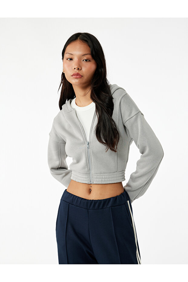 Raised Long Sleeve Zippered Hooded Oversize Sweatshirt