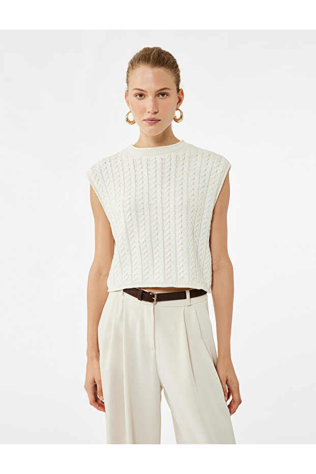 Sleeveless Crew Neck Hair Knit Sweater