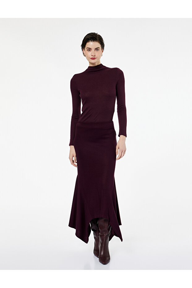 Asymmetrical Hem Detailed Midi Skirt