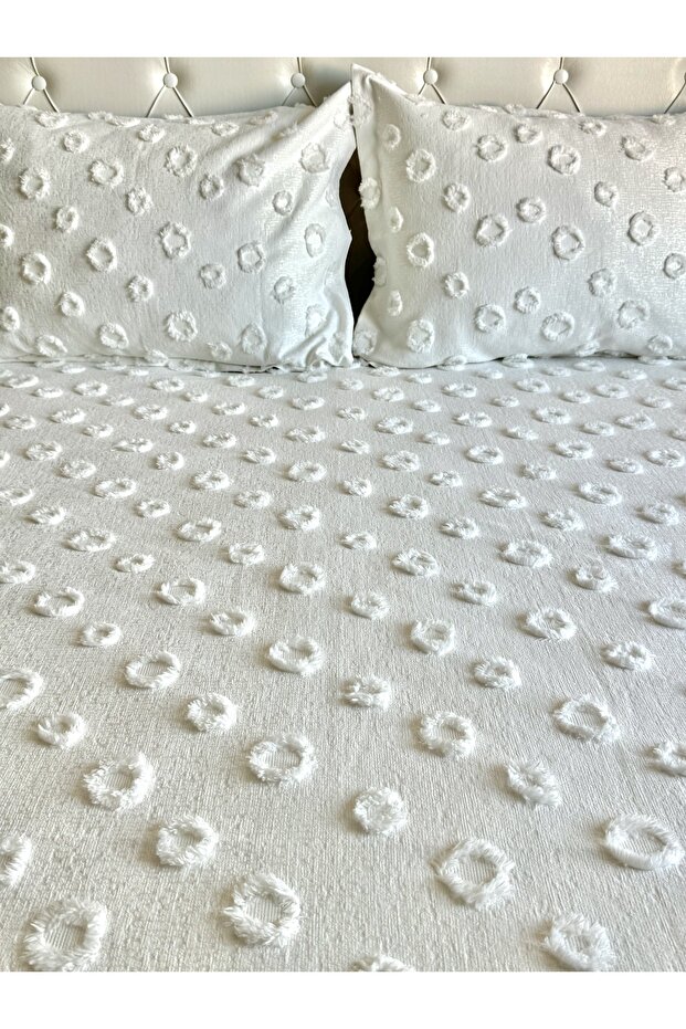 Ponpon Çift Kişilik Yatak Örtüsü 250x260 Ve 2 Adet Yastık Ekru - 4