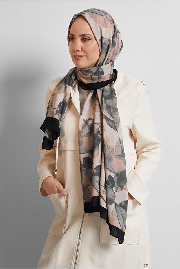 شال منقوش 8550