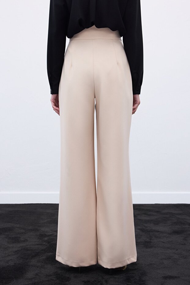Hose mit Accessoires - Beige - 6