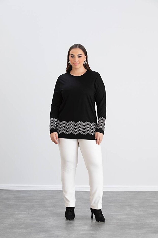 تنورة مع بلوزة منقوشة - 2