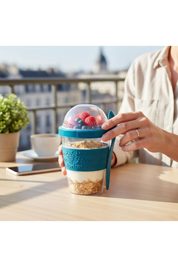 Titiz 600 ml Yogurt & Muesli Container with Spoon - Portable Bowl - White